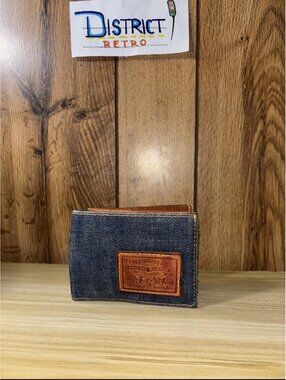 Vintage Levi’s Denim Wallet Bifold Men’s Single-Stitched Leather Interior & Tab